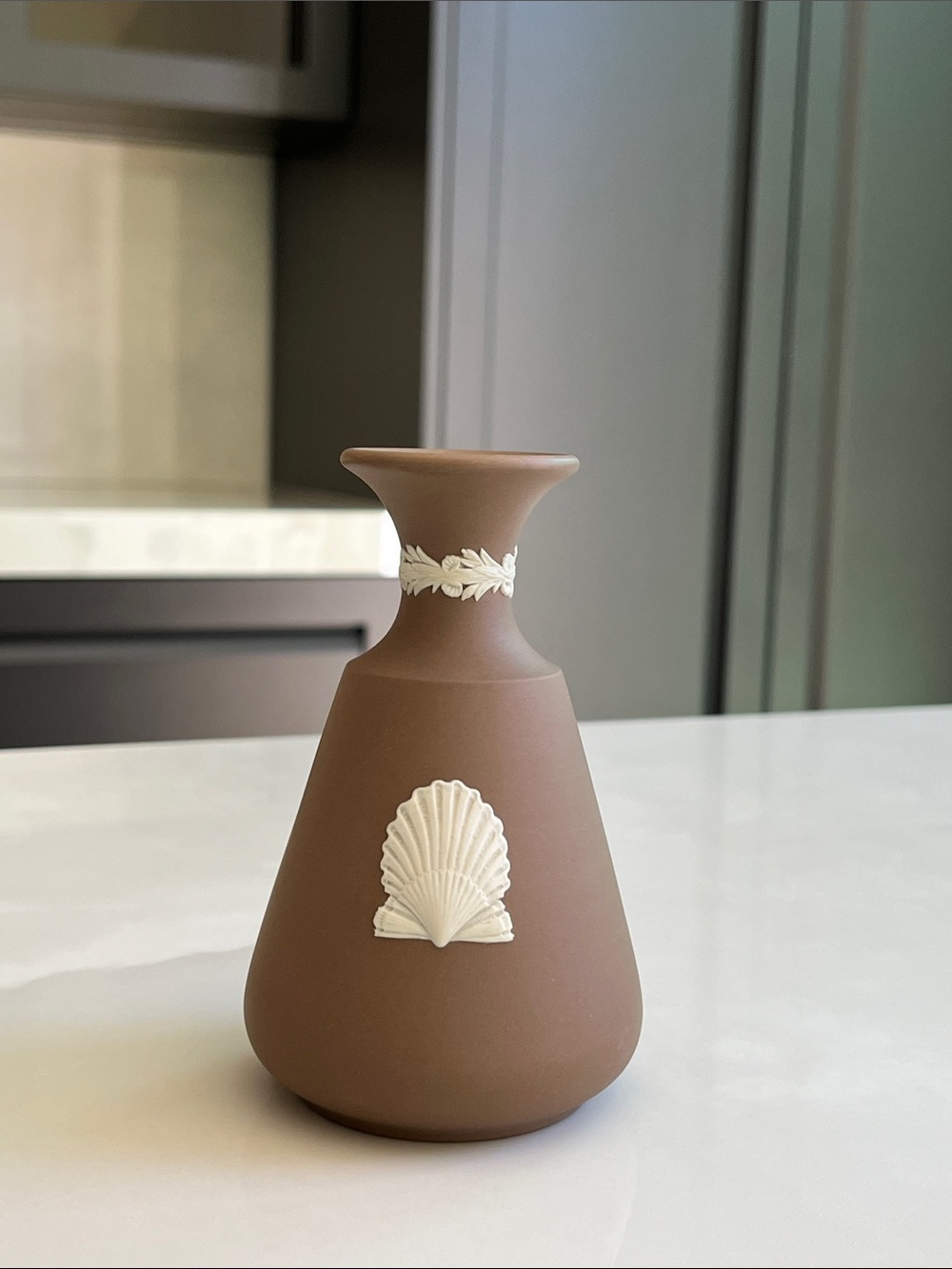 Wedgwood Jasperware Vase White Shell Motif. 1982. Pristine.